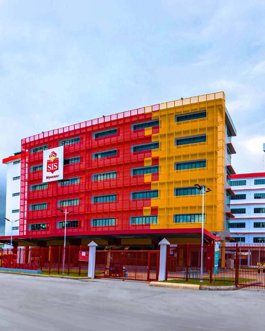 sis myanmar