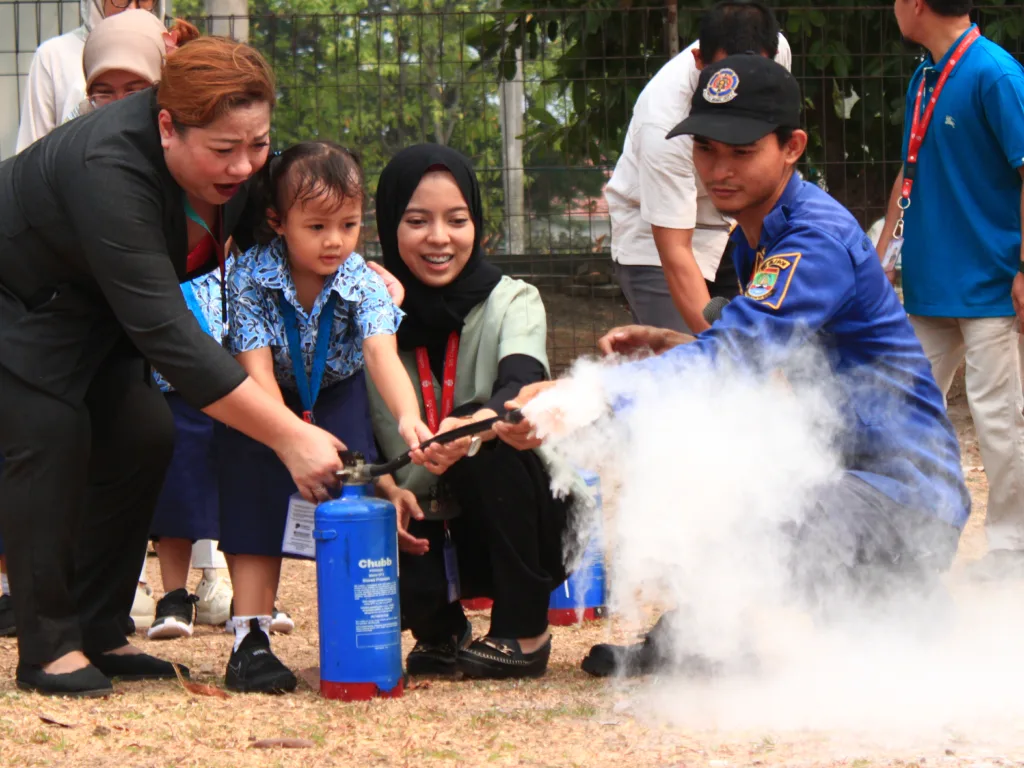 sis cilegon best international preschool school fire drill