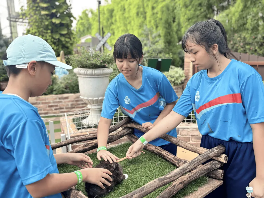 sis cilegon best international secondary school activities