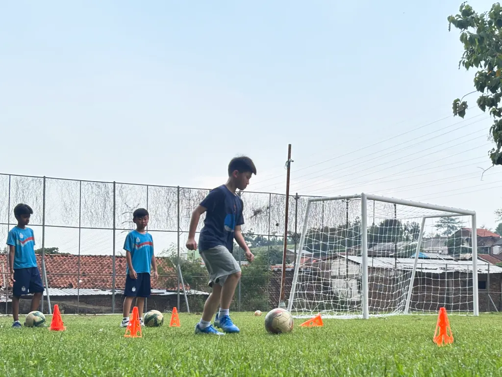 co-curricular activities sis semarang soccer