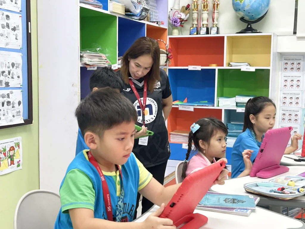 best international primary school semarang
