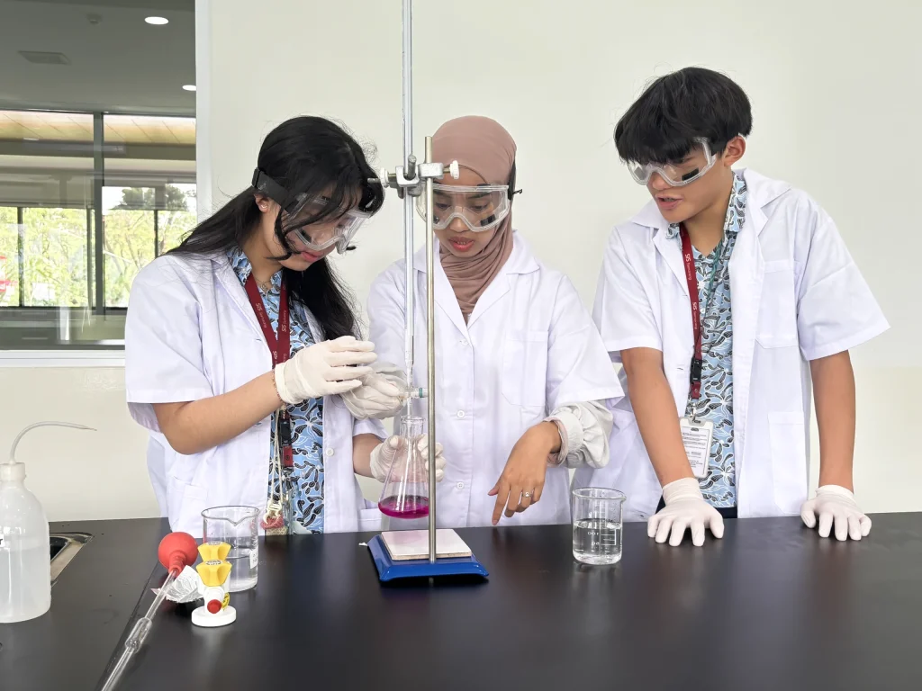 best secondary school semarang