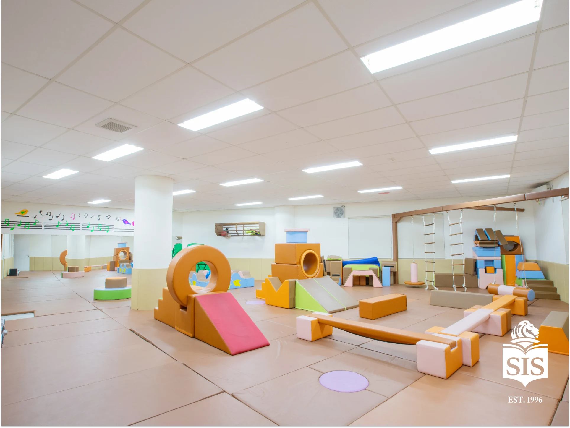 playground rental