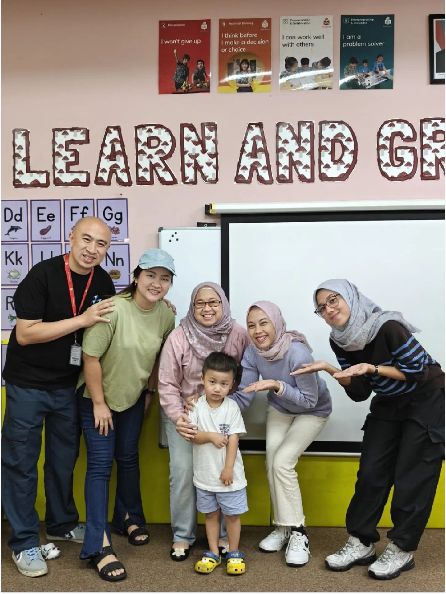 sis teacher assistant